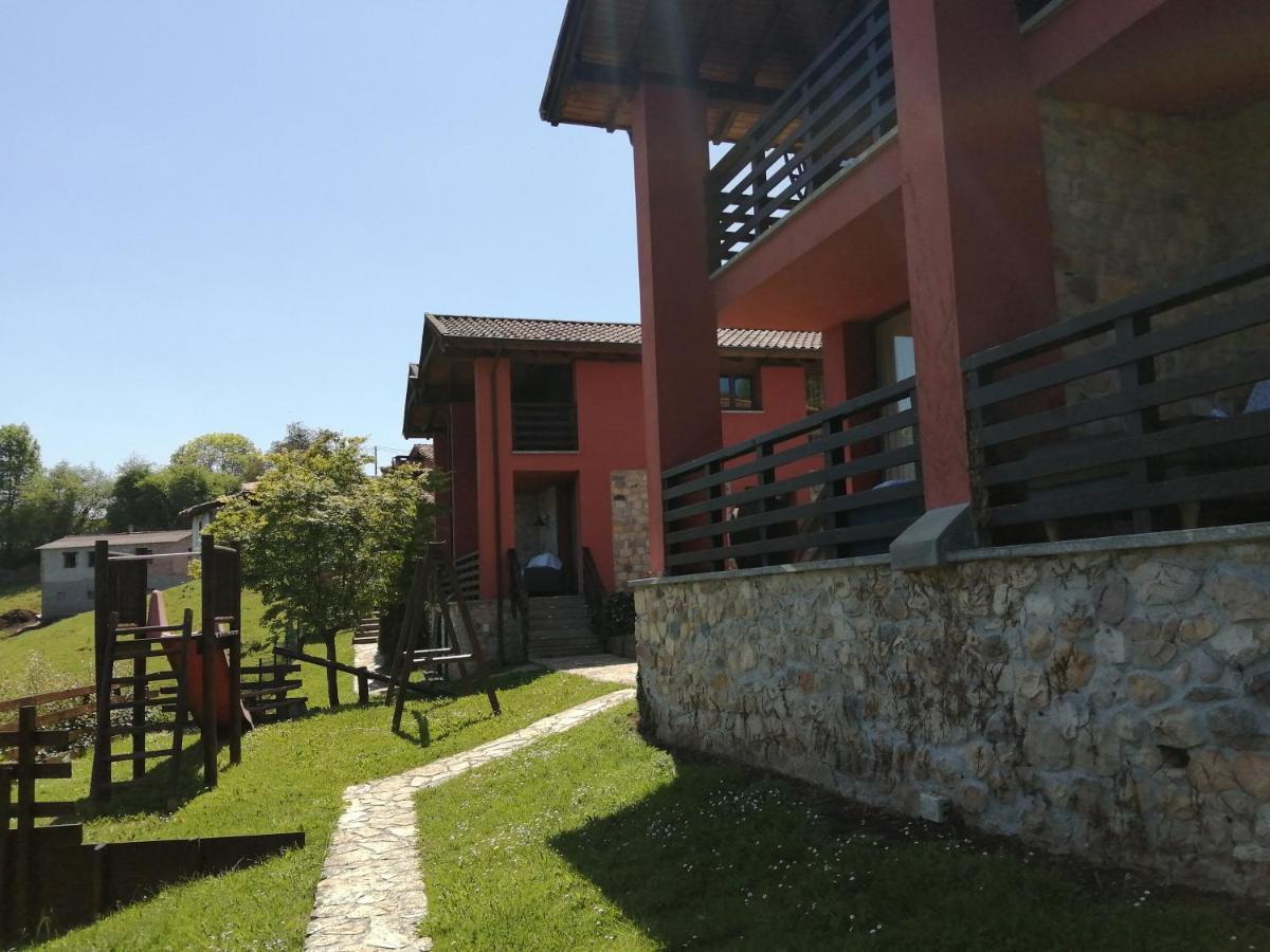 Apartamentos Rurales El Mirador De San Juan Onís Esterno foto