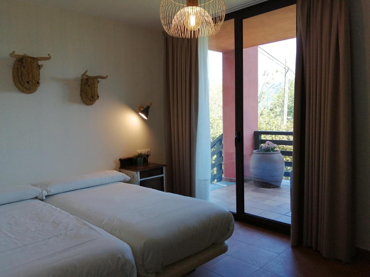 Apartamentos Rurales El Mirador De San Juan Onís Esterno foto
