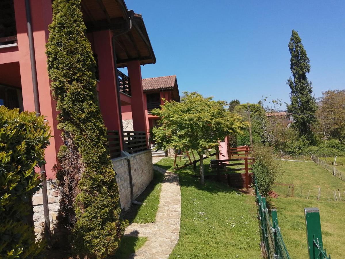 Apartamentos Rurales El Mirador De San Juan Onís Esterno foto